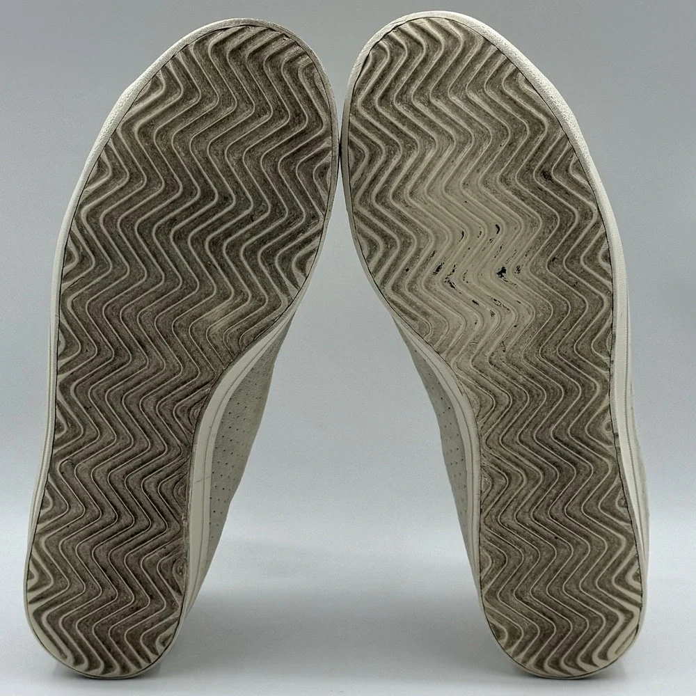 Adidas Rod Laver Vin Sneaker  Men's Sz 10 Beige/Ivory‎ Suede Leather